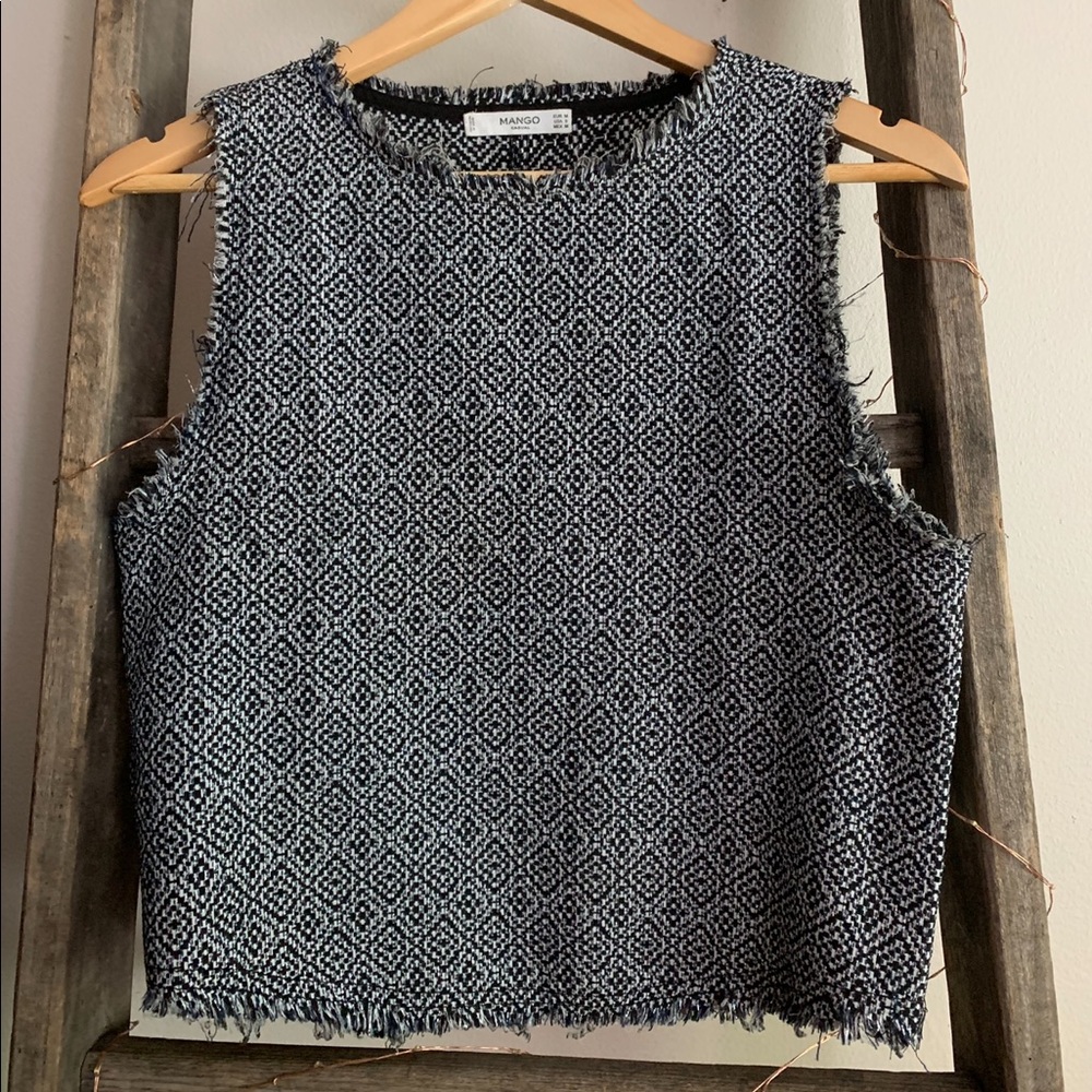Textured blue crop top